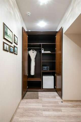 Гостиница Евразия Санкт-Петербург ART Престиж-6